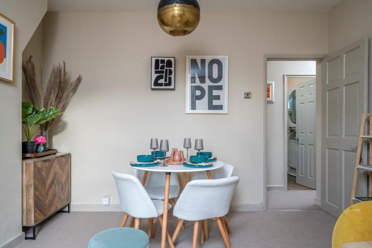 Stylish 1-bed Spitalfields - Sleeps 4 -zone 1 Londres